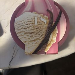 Fenty Beauty By Rihana + Free Gift