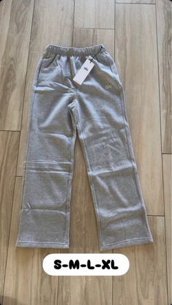 Alo sweats
