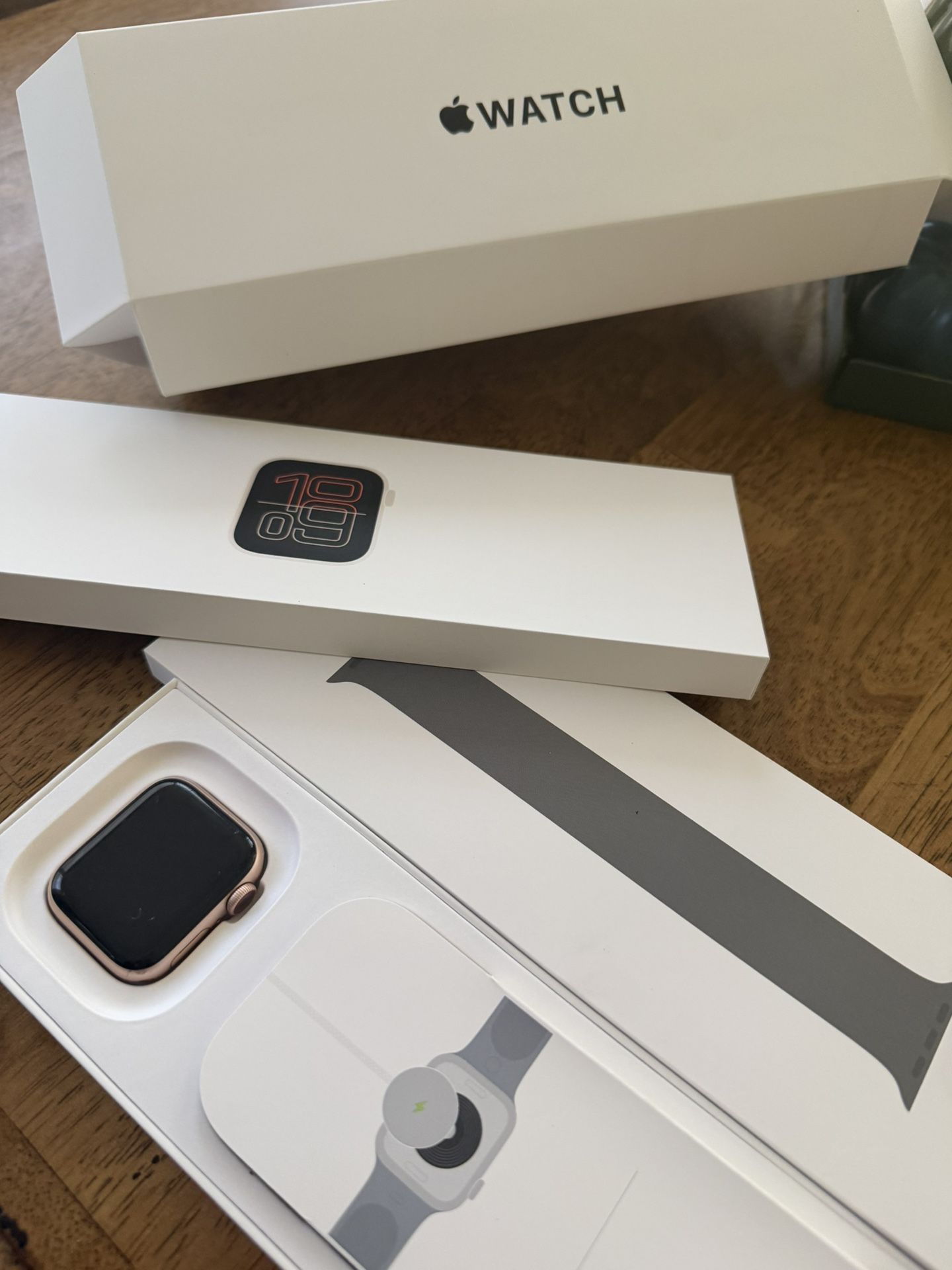 Apple Watch Series 6 Rose Gold 40 MM 