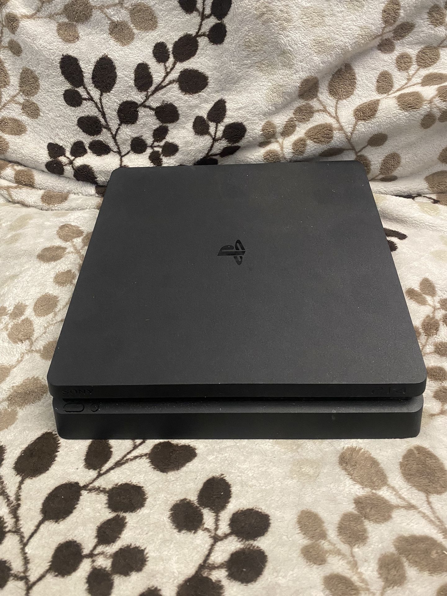 PS4