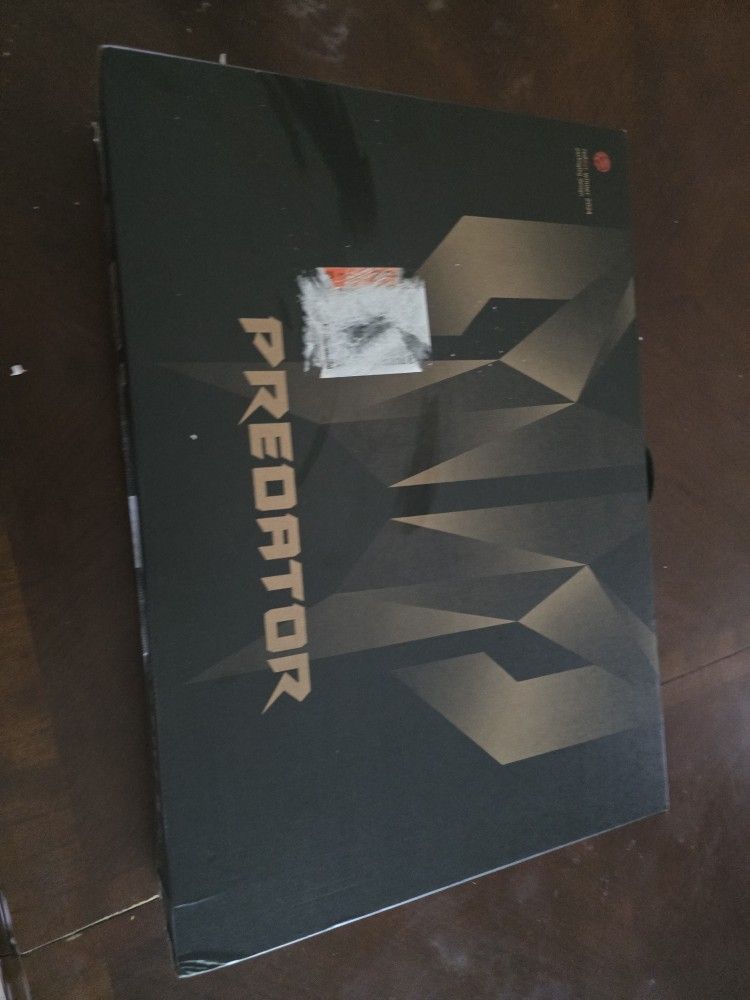 Acer - Predator Helios 18 (Intel 9) GAMING LAPTOP