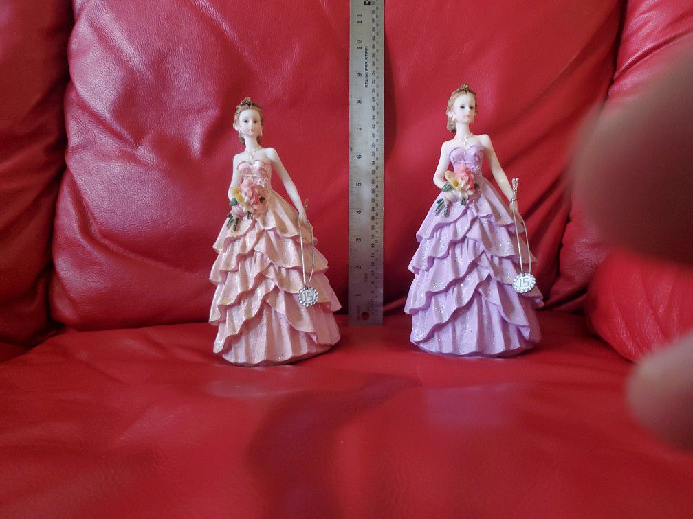 2 Quinceanera Dolls For Party Decorations 