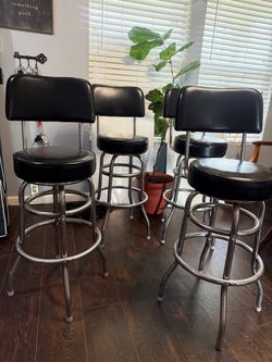 Set of 4 Vintage Chrome Bar Stools