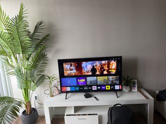 43” LG SMART TV 2022 NEED GONE ASAP