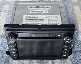 2012 Ford Expedition Radio Receiver/6 CD w/Navigation w/Display Screen OEM