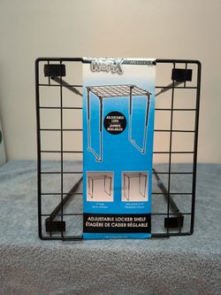 Adjustable locker shelf