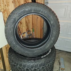 Set Of 4 NEW Gladiator X-comp A/T Tires 