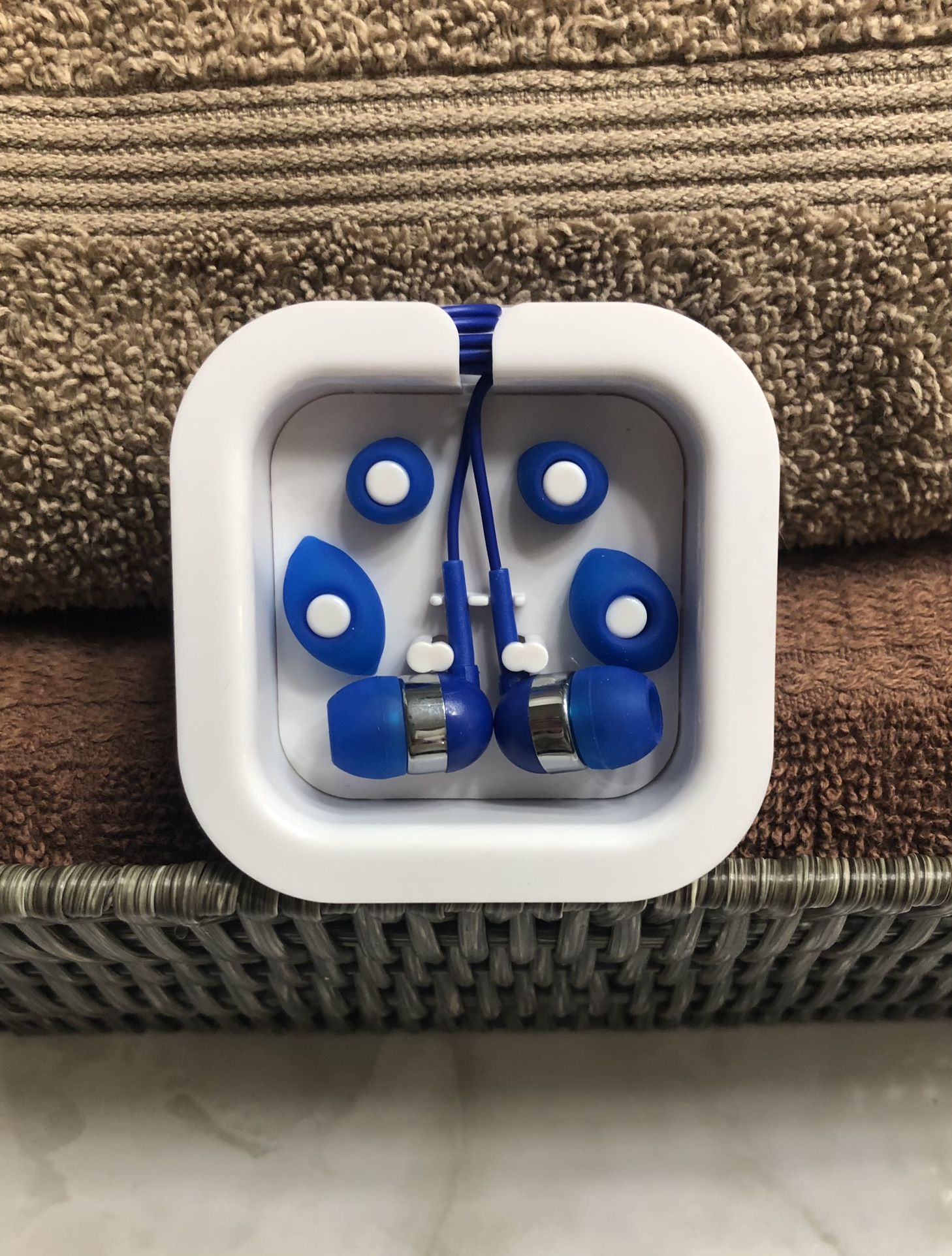 Bright-Blue Earbuds - Brand New!