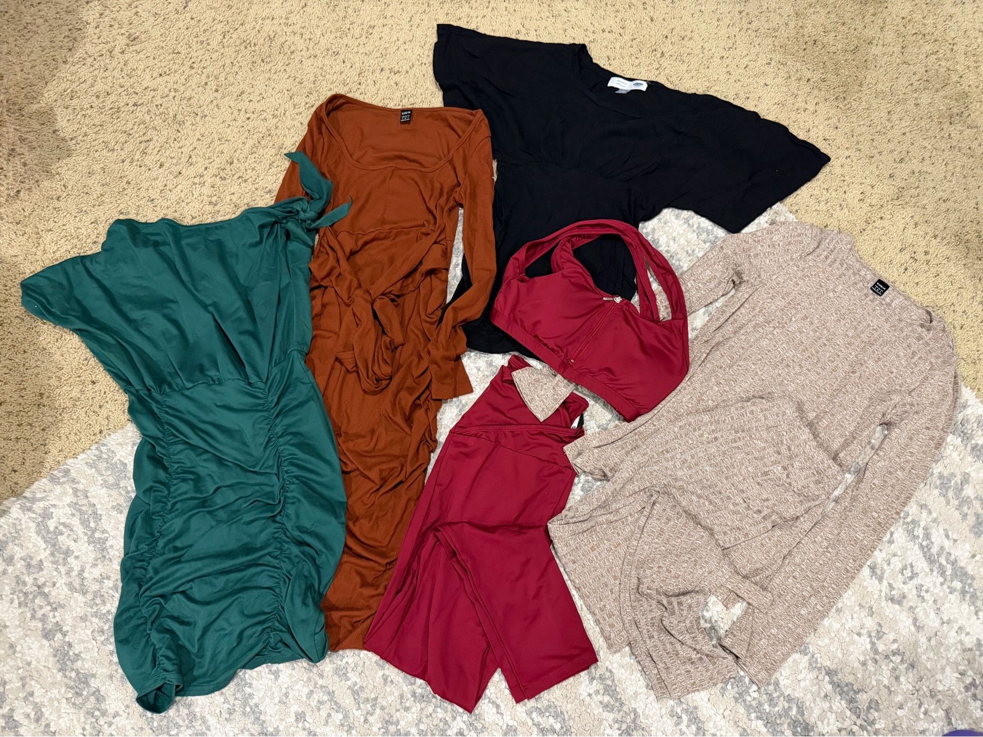Small maternity clothes