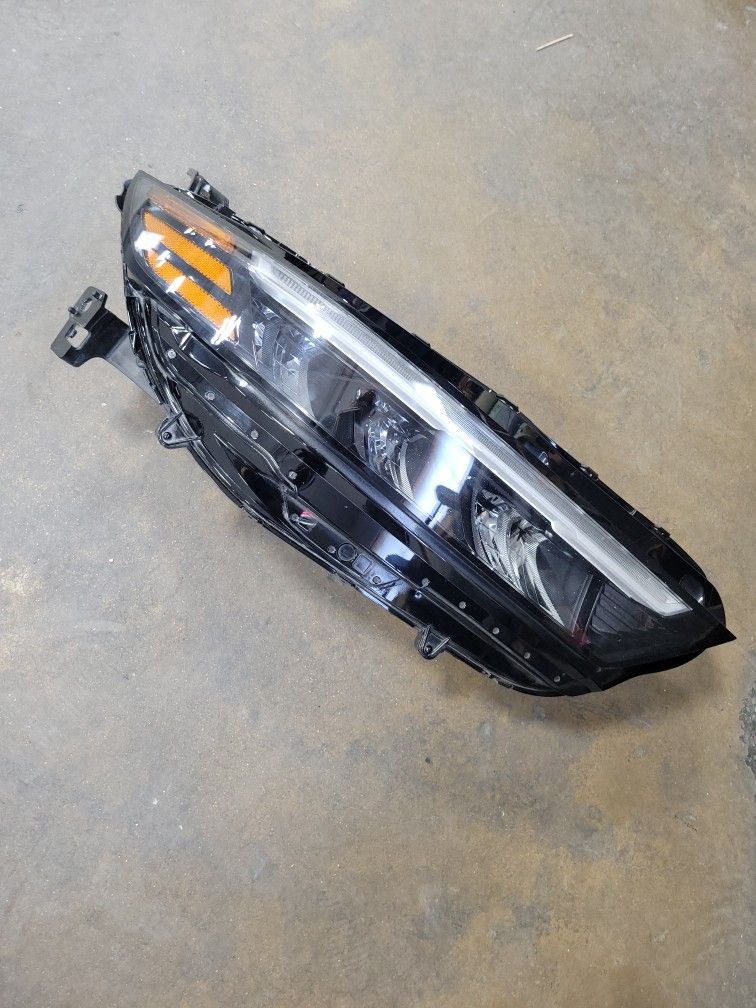 2023-25 Honda Accord Hybrid Right Side Headlight 