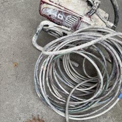 Titan 440 Airless Sprayer