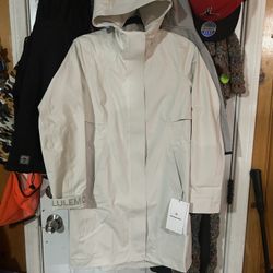 Lululemon Reflective Raincoat