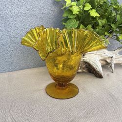 Beautiful Pedestal Decorative Dish