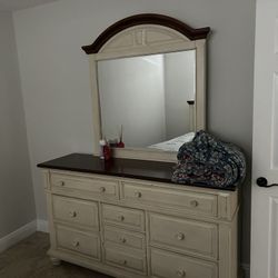 Bedroom Set