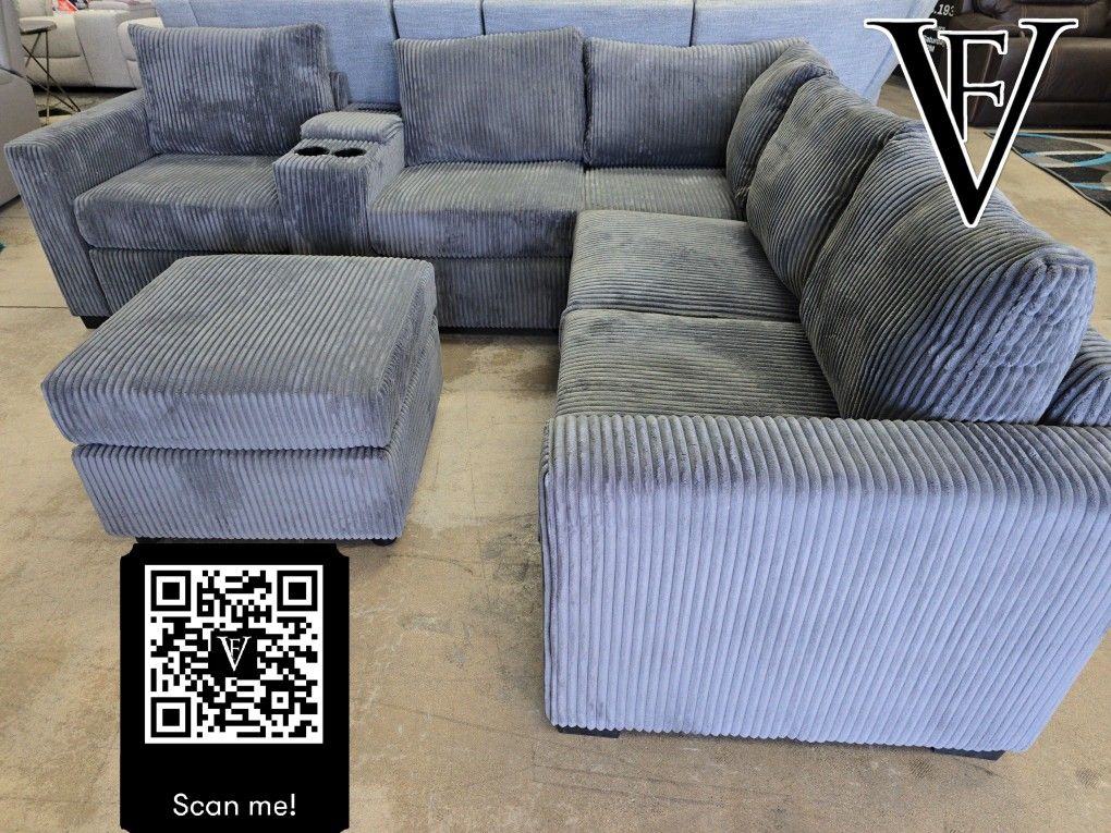 Sectional W Ottoman ✅ Delivery available ✅ Financing Options Available!✔️✨️No Credit Needed✔️✨️$0 Or $50 Down Payment✨️