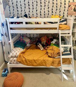 Bunk Bed - Twin over Full