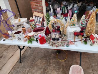 Yard sale!