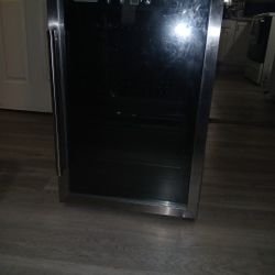 Mini Fridge 