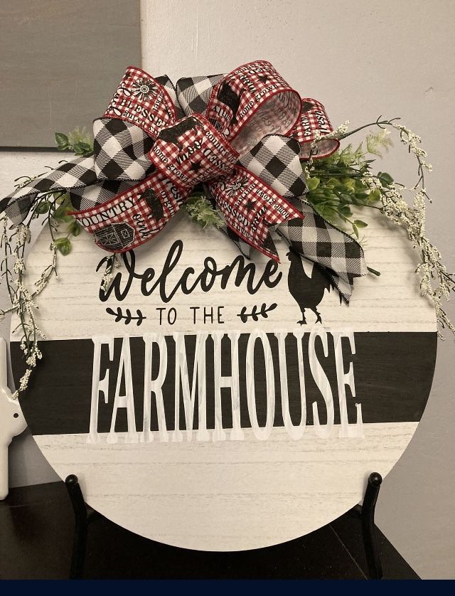 Wood Door Hanger - Farmhouse
