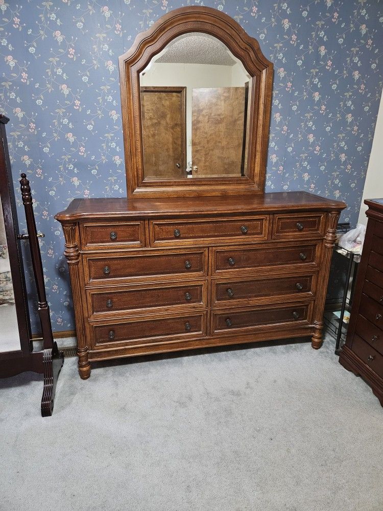 Bedroom Suite
