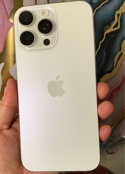 iPhone 16 Pro Max