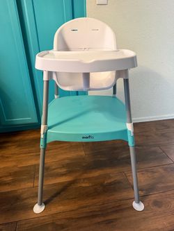 Evenflo Eat and Grow 4-in-1 Convertible High Chair