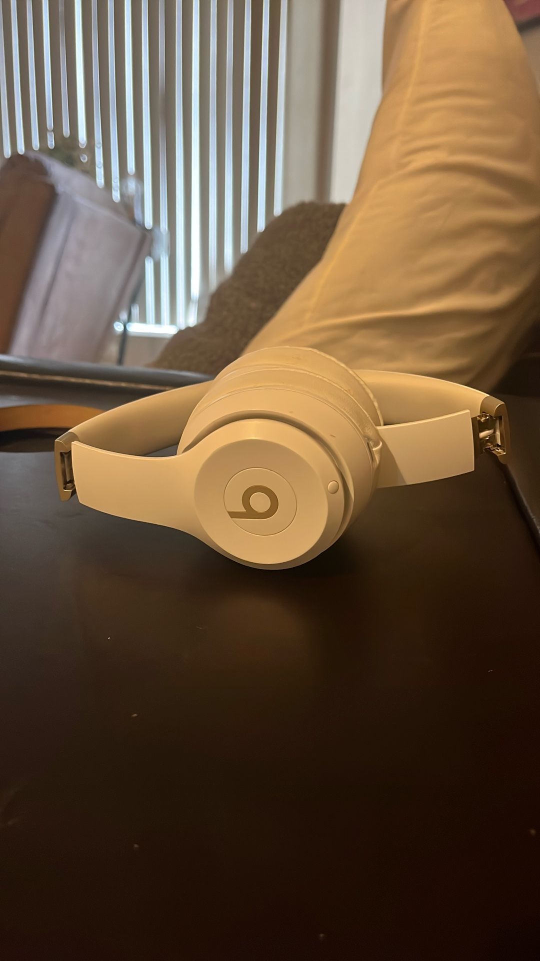 Beats Solo 4