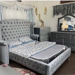 Alzire Gray Bedroom Set
Furniture of America$10 Down Payment And Financing Available