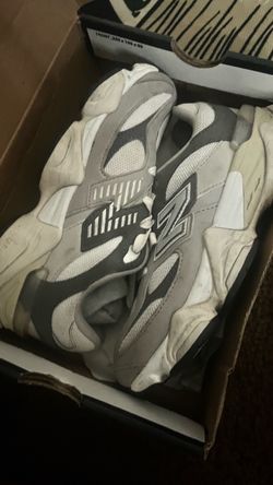 New Balance 9060 Sneakers