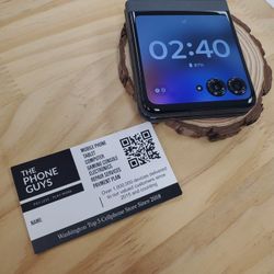 Motorola Razr 2024 (Unlocked) - Pre Owned 