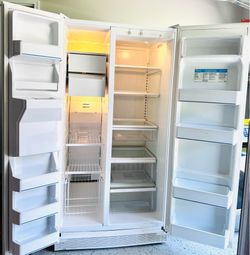 Whirlpool Side-by-Side Refrigerator in excellent working order