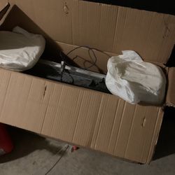 79-93 Mustang 2 Row Brand New Radiator. I Bought It New Then The Next Week Bought Me A 4 Row. It Has A Lifetime Warranty