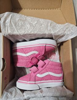 Vans Toddler Sk8-Mid Reissue V Hearts Pink White Size 4T NIB