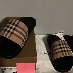 Burberry slides
