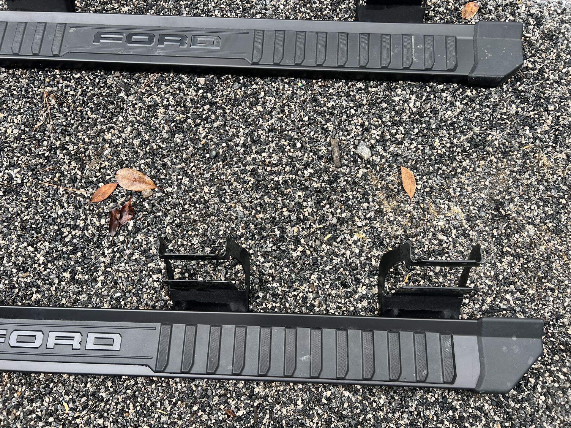 Ford F250/350/450/550/600 Super duty, Supercab Running Boards.