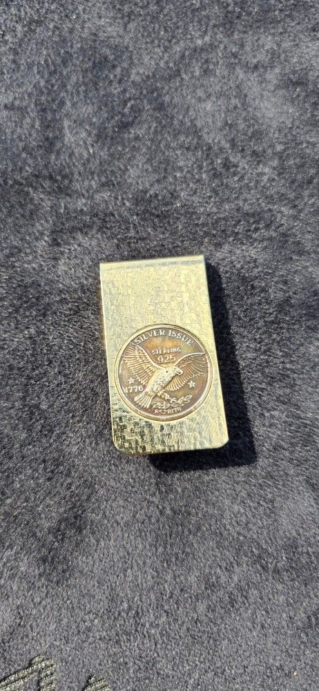 Vintage Gold Tone Money Clip with Sterling Silver 925 Bicentennial Eagle Coin – 1776–1976