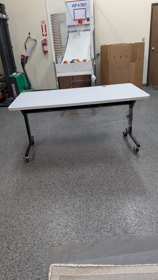 Large Rolling Desk Work Station . 2 Available . 5ft X 30in X 30 In