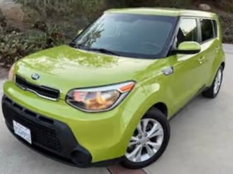 2015 KIA Soul Soul + 4D Wagon with New Engine
