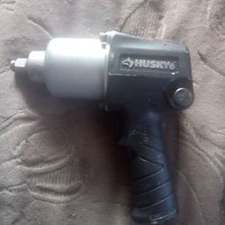 IMPACT WRENCH HUSKY 