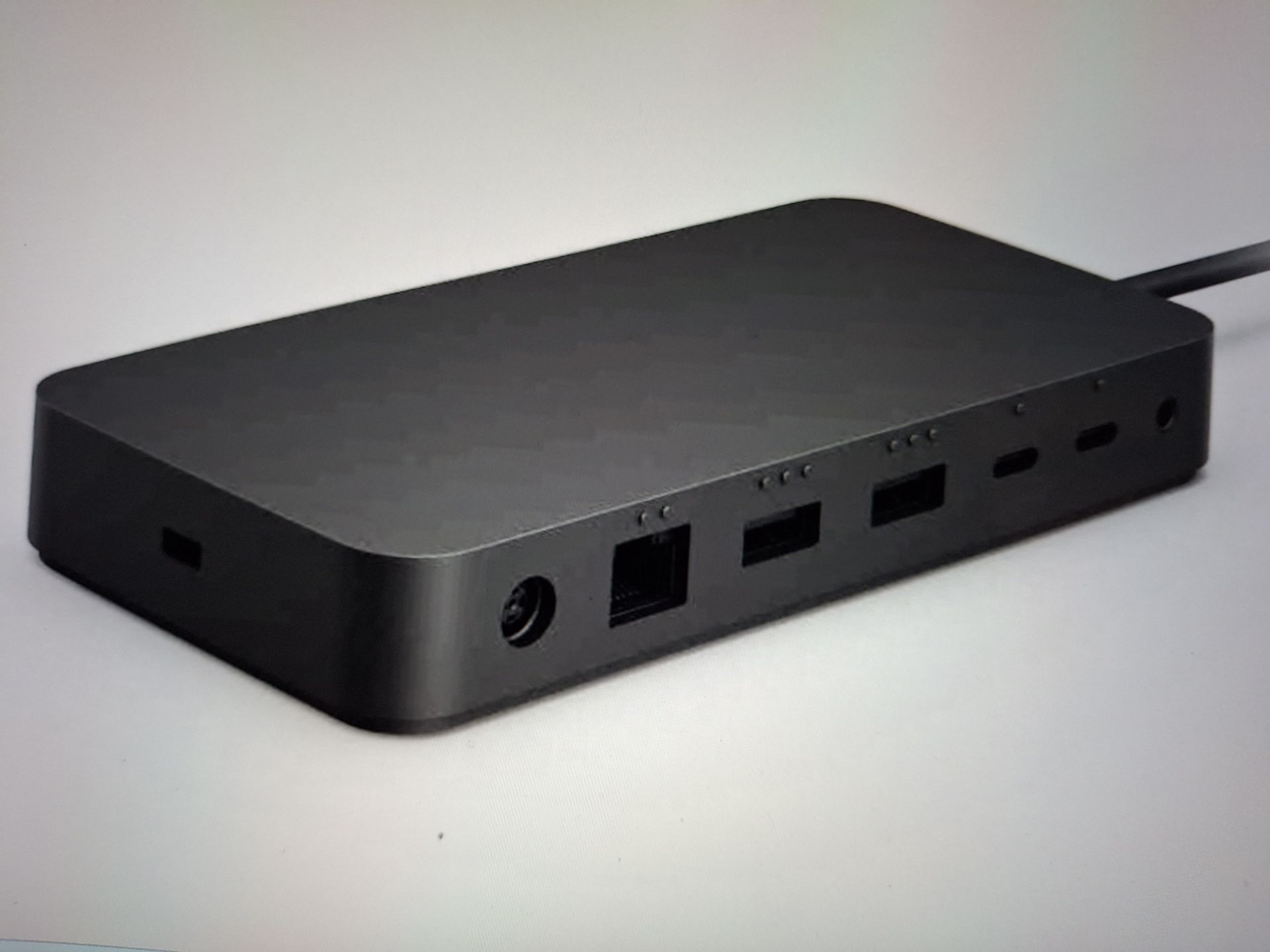 The Microsoft SURFACE TB4 Docking Station (T8I-00001)