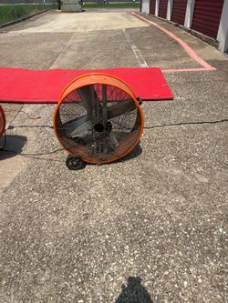 30-inch industrial heavy-duty drum fan.