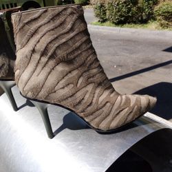 RAG AND BONE ZEBRA HEELS