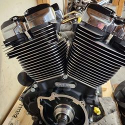 114  Motor From Harley-Davidson (Only 7 Miles)