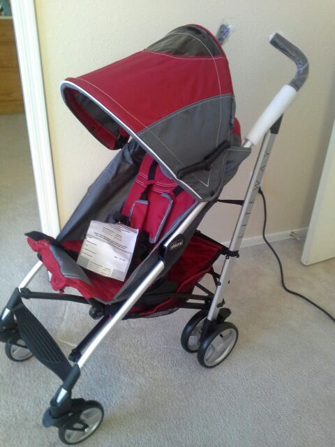 CHICCO Liteway model 10878 in Magna Red, BRAND NEW IN BOX
