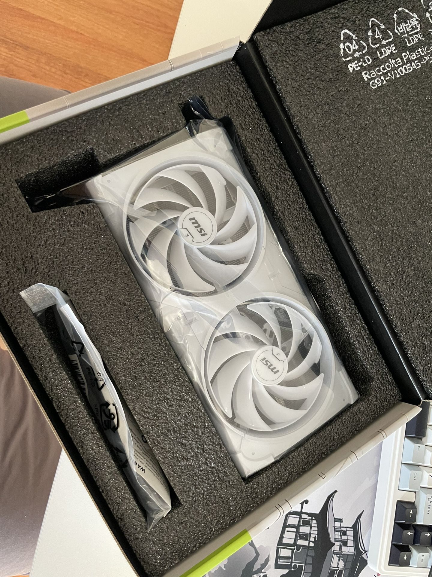 Nvidia MSI RTX 5070 12GB Ventus 2x OC White