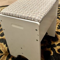 Foot Stool When Read 