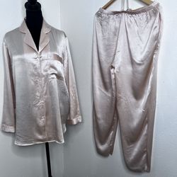 Neiman Marcus Women’s Blush Pink Silk Pajama Set  Size: Large