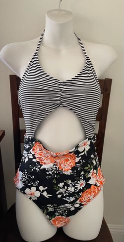 Bathing suit