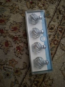 Sparkling Crystal Salt and Pepper Shakers Set