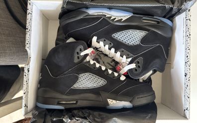 Jordan 5 Black Metallic Size 4y